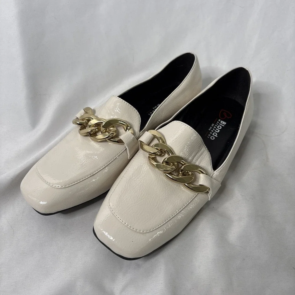 Blondo Sonny B3606 Slip On Bone Size 8M Women's Shiny Leather Waterproof Shoes‎